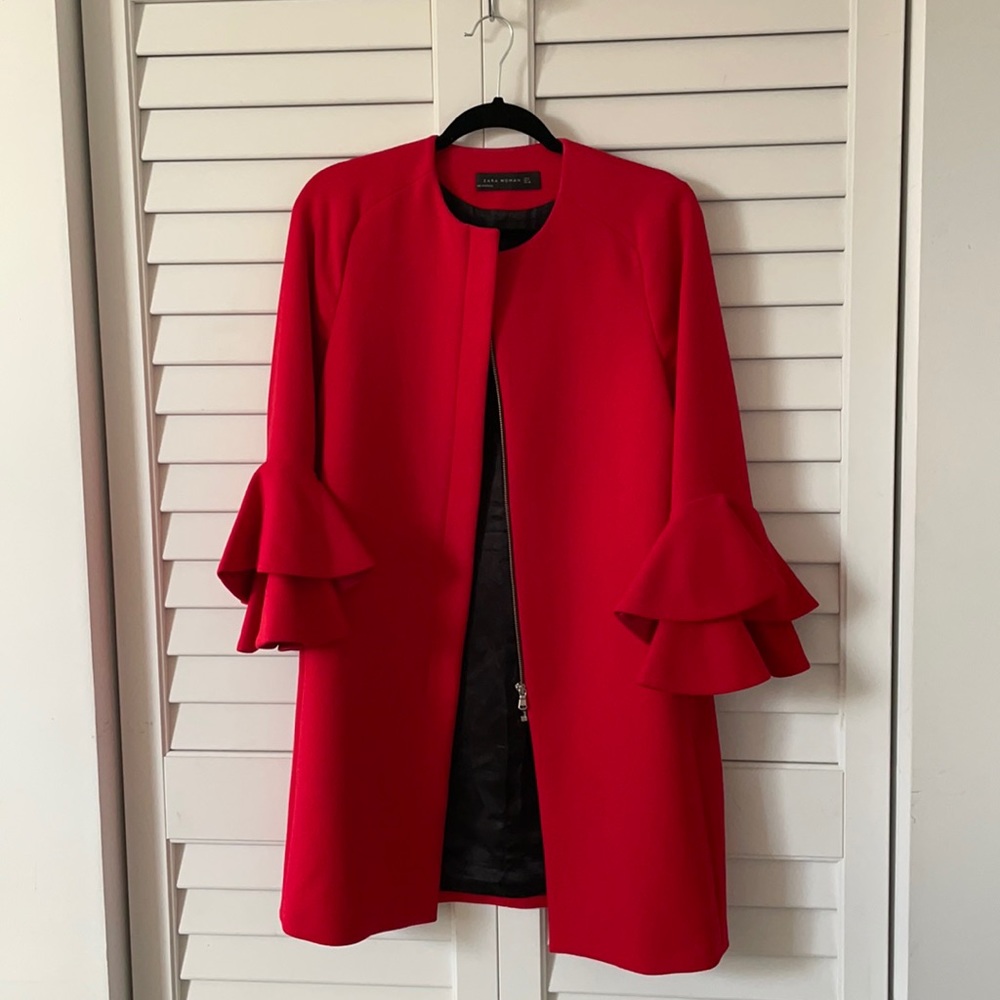 Zara red jacket zipper pull and ruffle arms (M)